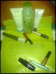 orice produs oriflame ron vand fata: 10ron-ruj collour attraction golden dust: ron-rimel ron-fard