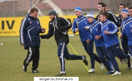 a plecat ieri �ntr-un stagiu de �n bulgaria. antrenorul mark wotte a la varianta grecia din cauza