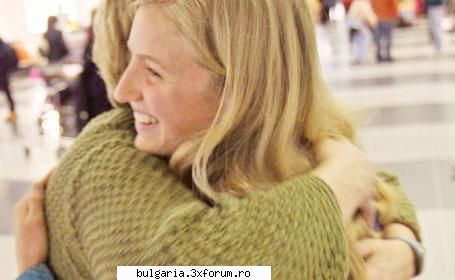 de a conduce o dragă la aeroport şi de a petrece cu ea ultimele momente de dinaintea grav