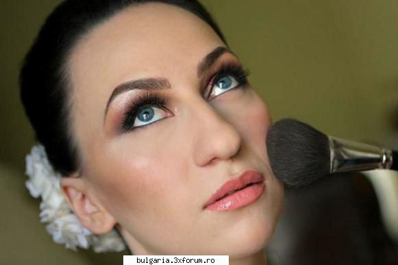 machiaj pentru    realizam machiaj pentru orice    pentru executarea folosim produse de make-up din