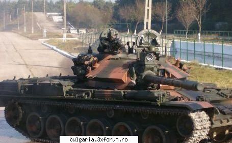 tancul armatei rom�ne, model tr 85 m1, este vedeta primului episod al emisiunii 